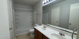 SPACIOUS 4 BR ON A CUL-DE-SAC W/ 2 LIVING AREAS & 2 EATING AREAS*STORAGE SHED*COVERED PATIO*EASY ACCESS TO FT. SAM & RANDOLPH AFB*NORTH EAST INDEPENDENT SCHOOL DISTRICT*INCLUDES STOVE/RANGE, DISHWASHER, & CENTRAL HVAC Gallery 17