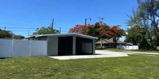 810 NE 3rd Ave Gallery 2