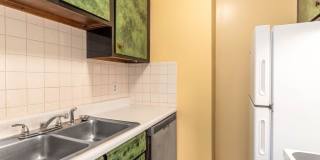 493 Delaware Avenue Gallery 14