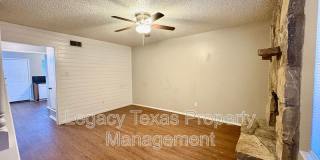 1407 B COURTNEY PL Gallery 1