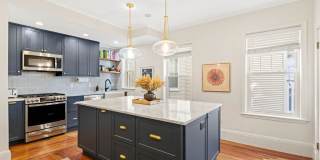 32 Roseclair St unit: 2 Gallery 19