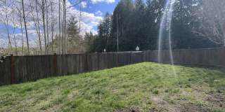 Spacious 4-Bedroom Home with Balcony and Fenced Yard in Marysville Gallery 42