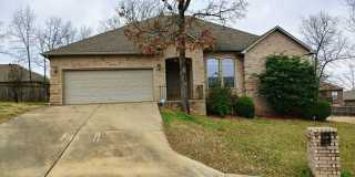 Welcome home to 9124 Wetherbee Circle in Sherwood's Millers Crossing - for rent - *Please read the full description* Gallery 1