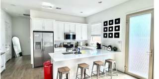 4323 N 92 Drive Gallery 34