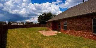 6108 39th Place Gallery 22