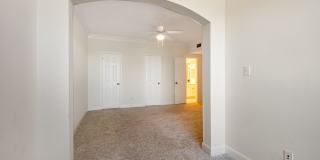 Modern Condo Living Near Downtown Austin & Movie House Theater Modern Condo Living Near Downtown Austin & Movie House Theater Gallery 3