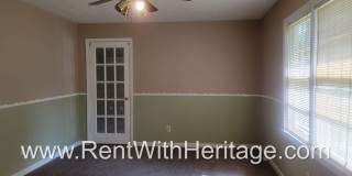 GREAT HOME / 3 BEDROOMS AND BONUS ROOM / GREAT LOCATION /  PRIVATE FENCED YARD Gallery 34