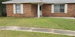 Nice 3 Bedroom Home For Rent! Gallery 1