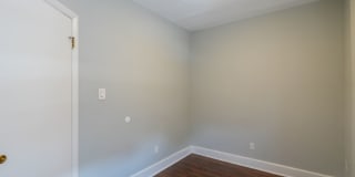 Bright 2BR/1BA First-Floor Apartment in West Oak Lane — Pets Welcome, Water Included Gallery 11