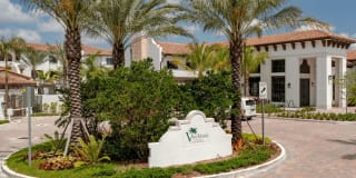 Vista Verde at Sunrise Gallery 1