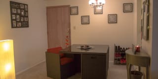 Kingston Place Apartments Gallery 3