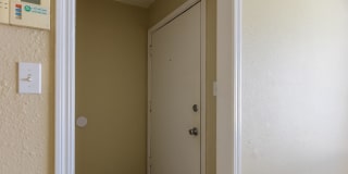 Charming 2-Bedroom Home with Spacious Backyard & Great Location Gallery 17