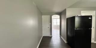 Baltimore - 3 Bedrooms, 1 Bathrooms Available! Gallery 4