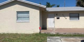 1028 W 7th Street Gallery 1