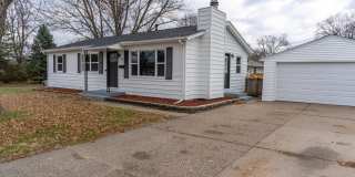 2355 Hawthorne Ct Gallery 1