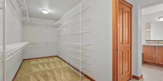 4BR, 2.5 Bath + Loft DuPont Home Gallery 33
