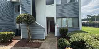 2 Bedroom, 2 Bath Condo in Virginia Beach Gallery 1