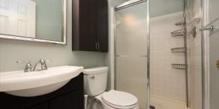 2209 COMMISSARY Circle Gallery 17