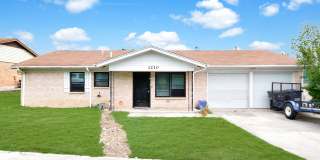 1210 Sherry Ln Gallery 1