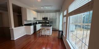 Beautifully Updated three-bedroom, 2.5-bath townhouse in Sterling, Va Gallery 19