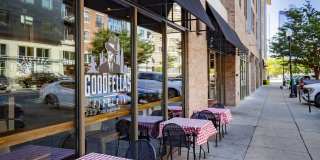 The Pointe on Mass Gallery 17