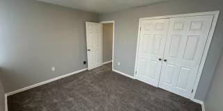 1333 E NORTH Avenue Gallery 5