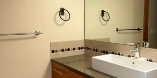 3BR WS Townhome w/ Oversized Windows! 3BR WS Townhome w/ Oversized Windows! Gallery 8