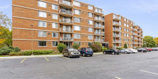 2201 S Highland Avenue unit: 4M Gallery 1