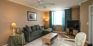 The Sanctuary at Imperial River | Elegant 2BR/2BA Condo | Seasonal Rental Opportunity Gallery 17