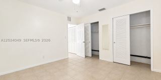 3217 NE 7th Pl Gallery 11