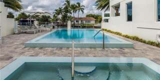 240 Shore Court Gallery 38