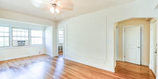 The Frontenac Gallery 20