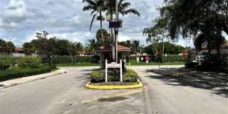 10181 Twin Lakes Dr Gallery 1