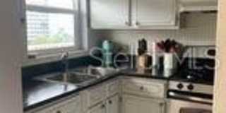 6075 SHORE BOULEVARD S Gallery 9