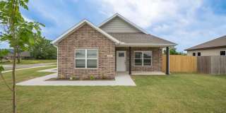 Gorgeous New Home! Gallery 1