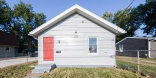 2 Bedroom 2 Stall Garage - East Side 2 Bedroom 2 Stall Garage - East Side Gallery 1