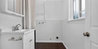 11029 Eldora Ave Gallery 23