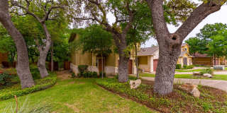 Gorgeous 2 Bedrooms /2.5 Bathrooms + Flex Space Home Near South Austin!!! Gallery 24