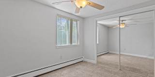 Lincoln Park Apartments Gallery 13