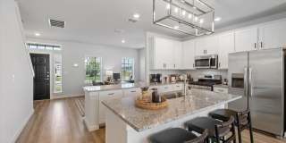 Mission at Davis Ranch Homes for Rent Gallery 2