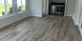 Beautiful 2/2 with dock and boat access Gallery 35