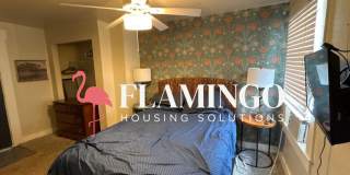 Cozy Gem City One-Bedroom Living Gallery 6