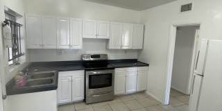 4526 Fairview St Gallery 2
