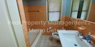 4-Bedroom Home in Troy, Michigan Gallery 13