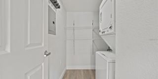 4141 BAYSHORE Boulevard Gallery 20