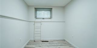 2233 Clifford Avenue Gallery 10