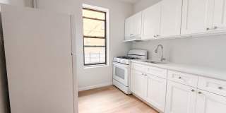 49 Mackay Pl Gallery 1