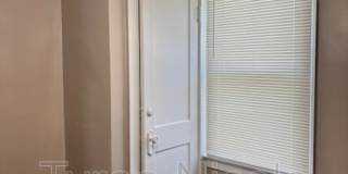 4915 Maplewood Avenue Gallery 13