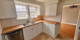Single Family Cape House in Portsmouth, NH|Available Now! Gallery 1
