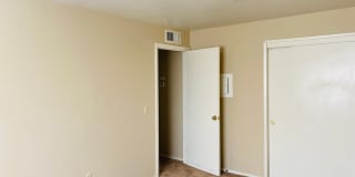 Central Location, Easy Commute Gallery 10